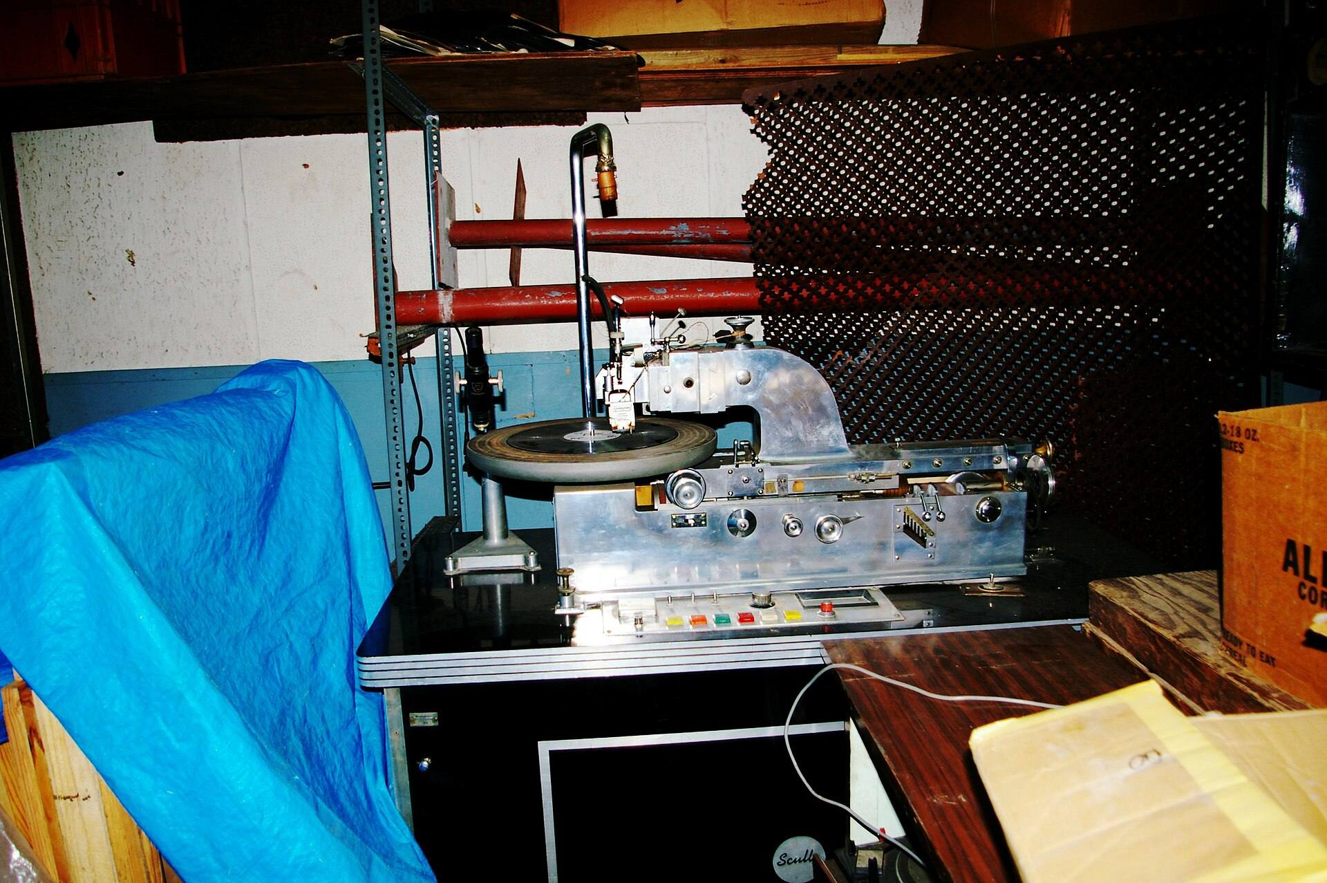 Contrefaçon de vinyles : trois ans et demi de prison à Londres pour la plus grosse usine clandestine du Royaume-Uni