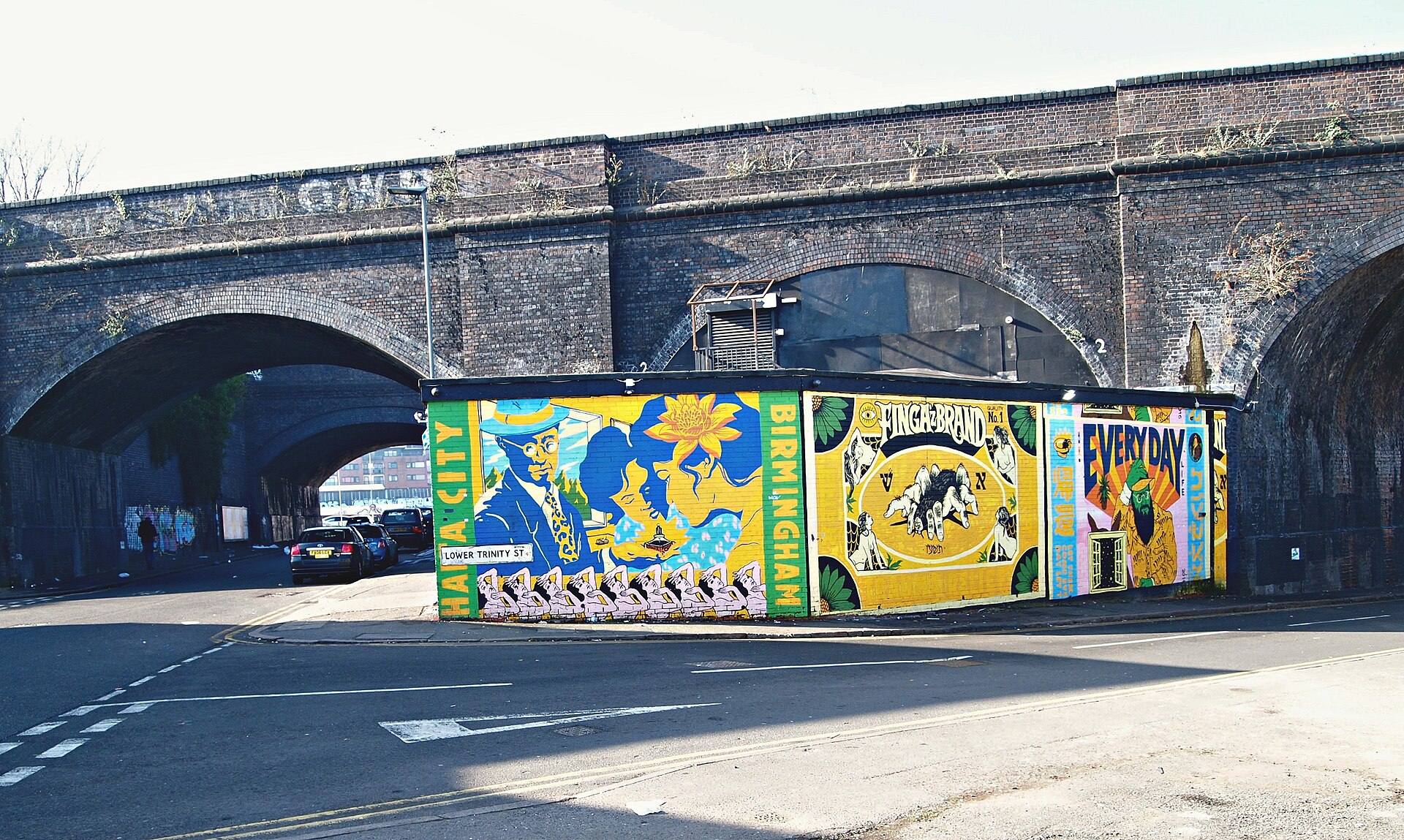 Birmingham : menacés par l'extension d'un viaduc ferroviaire, cinq clubs de Digbeth organisent une block party le 11 octobre
