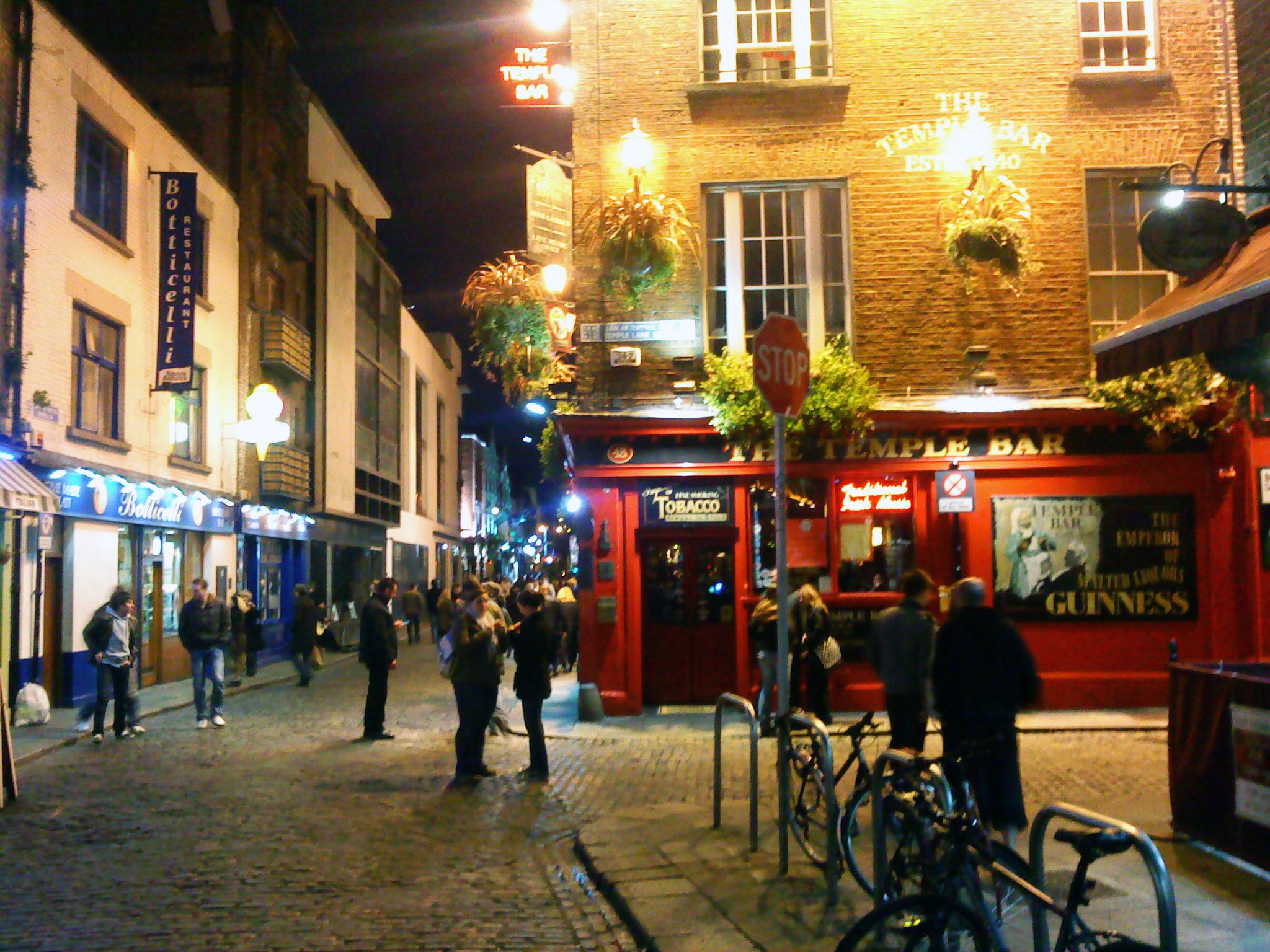 Irlande : 83 clubs contre 522 en 2000, Dublin cherche à relancer sa vie nocturne