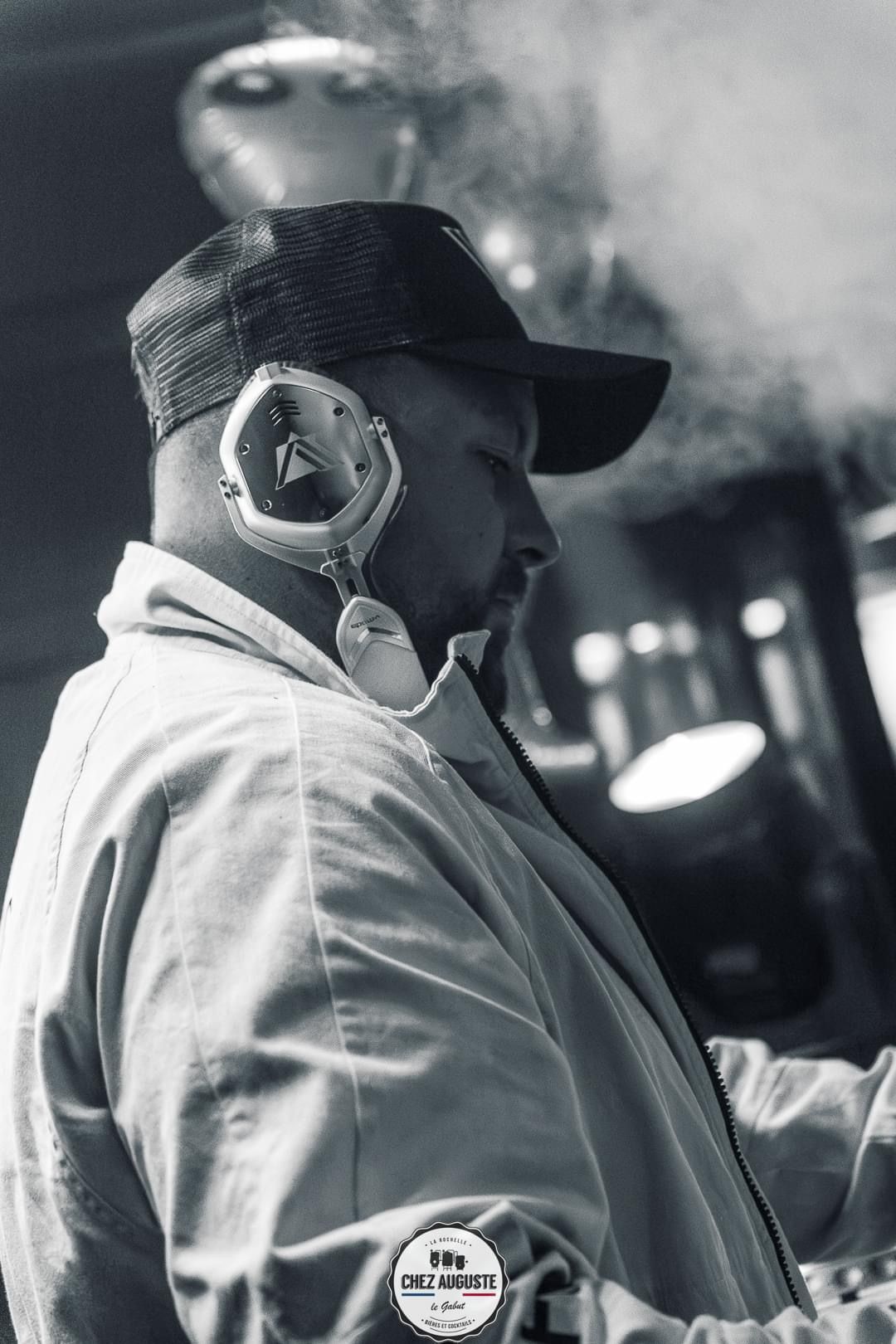 Josh Vanel, DJ – photo 7