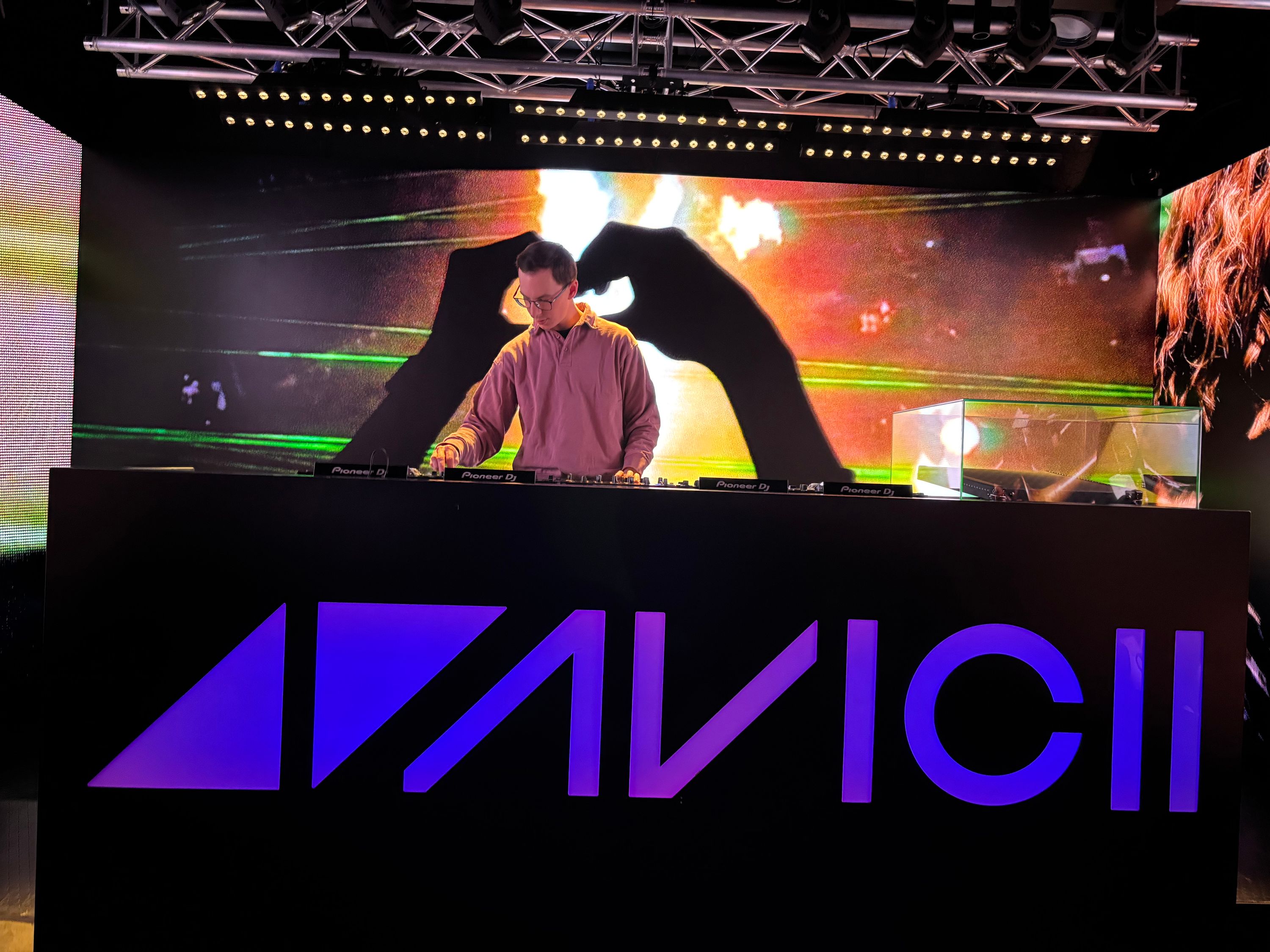 BWAGH, DJ – photo 3