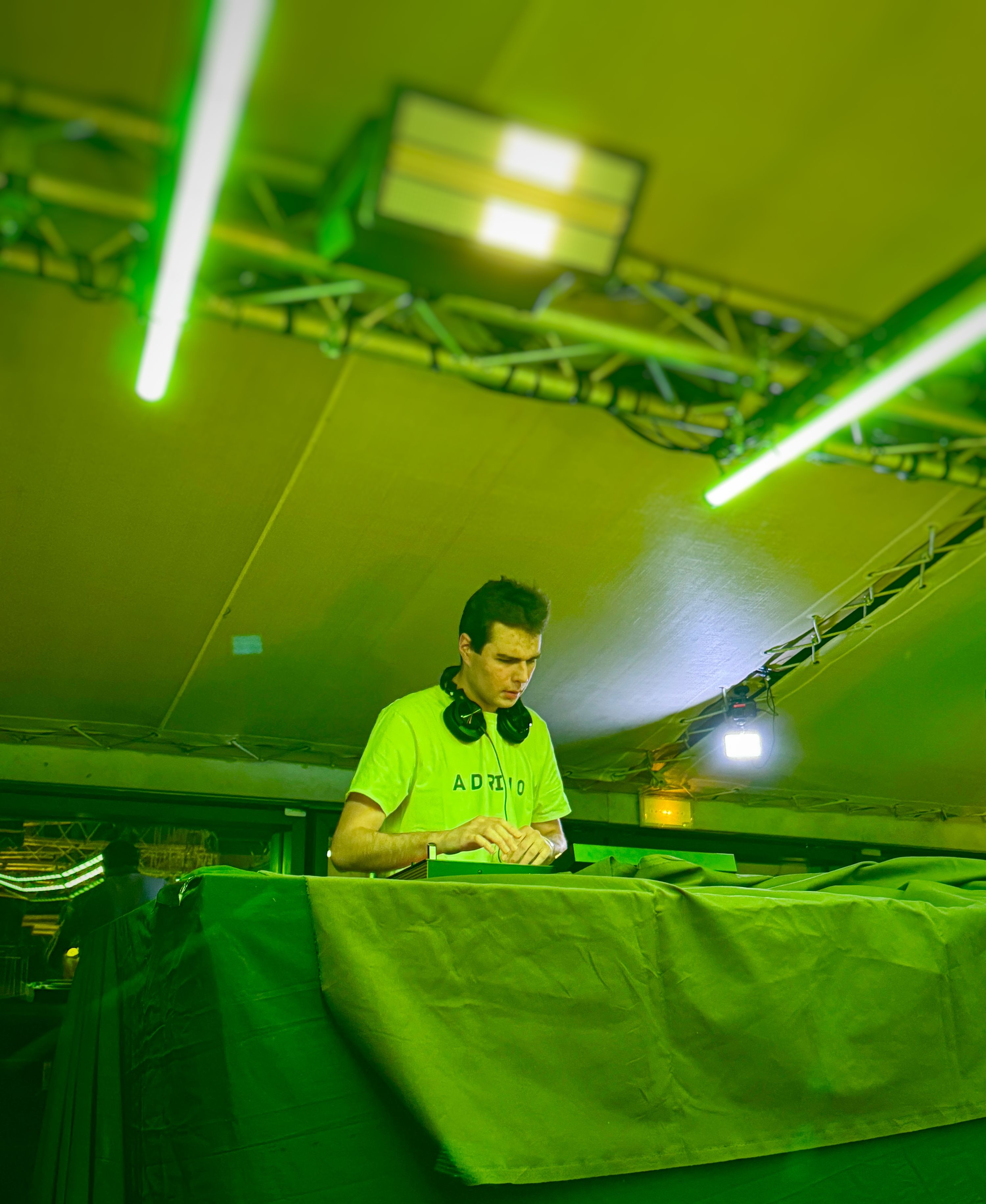 Adrino, DJ – photo 3