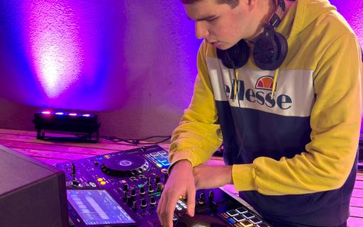 Adrino, DJ – photo 5