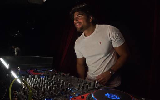 Pegazus (FR), DJ – photo 1
