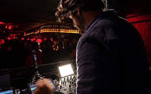 Pegazus (FR), DJ – photo 8