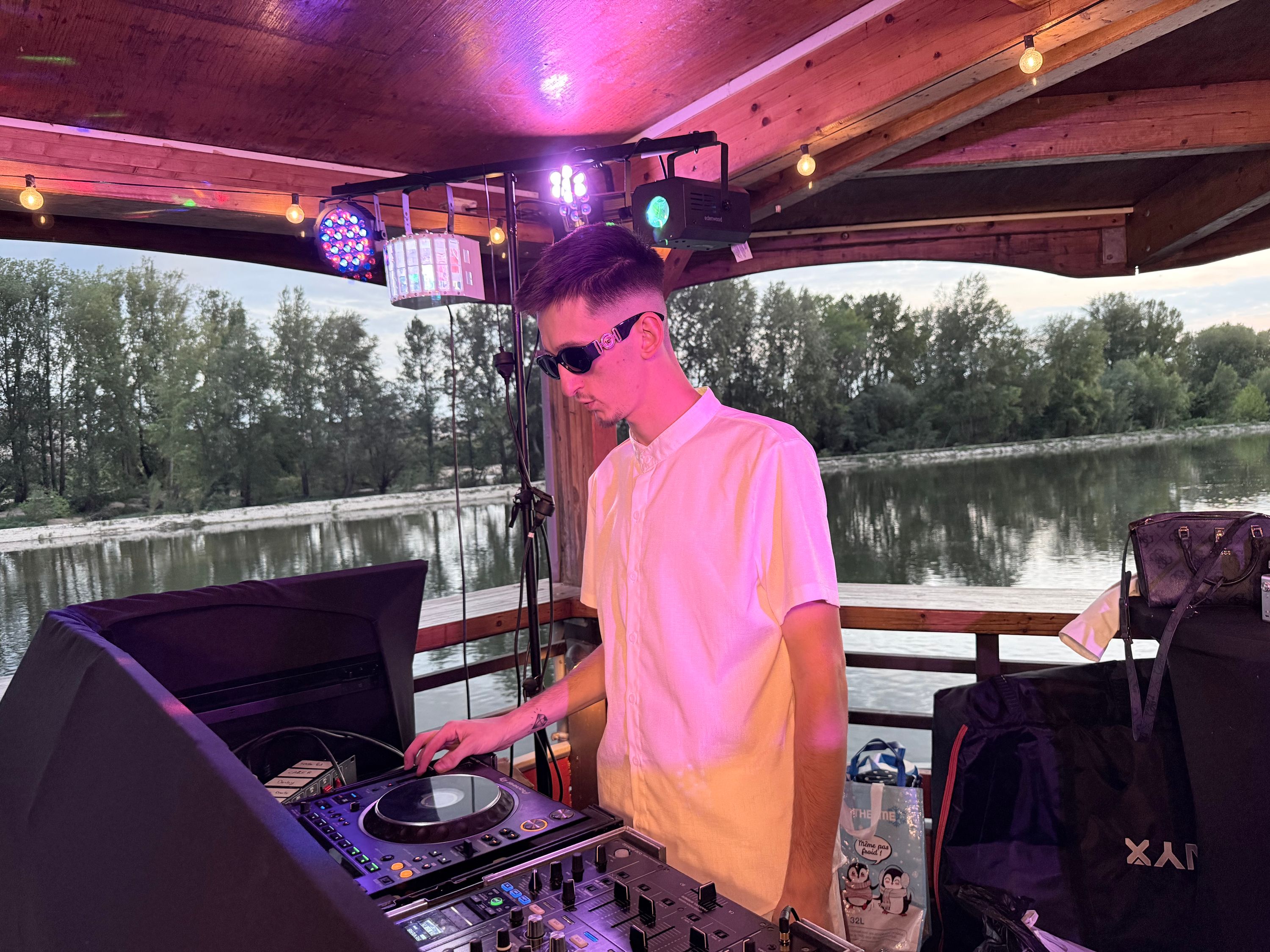 Maxlow, DJ – photo 2