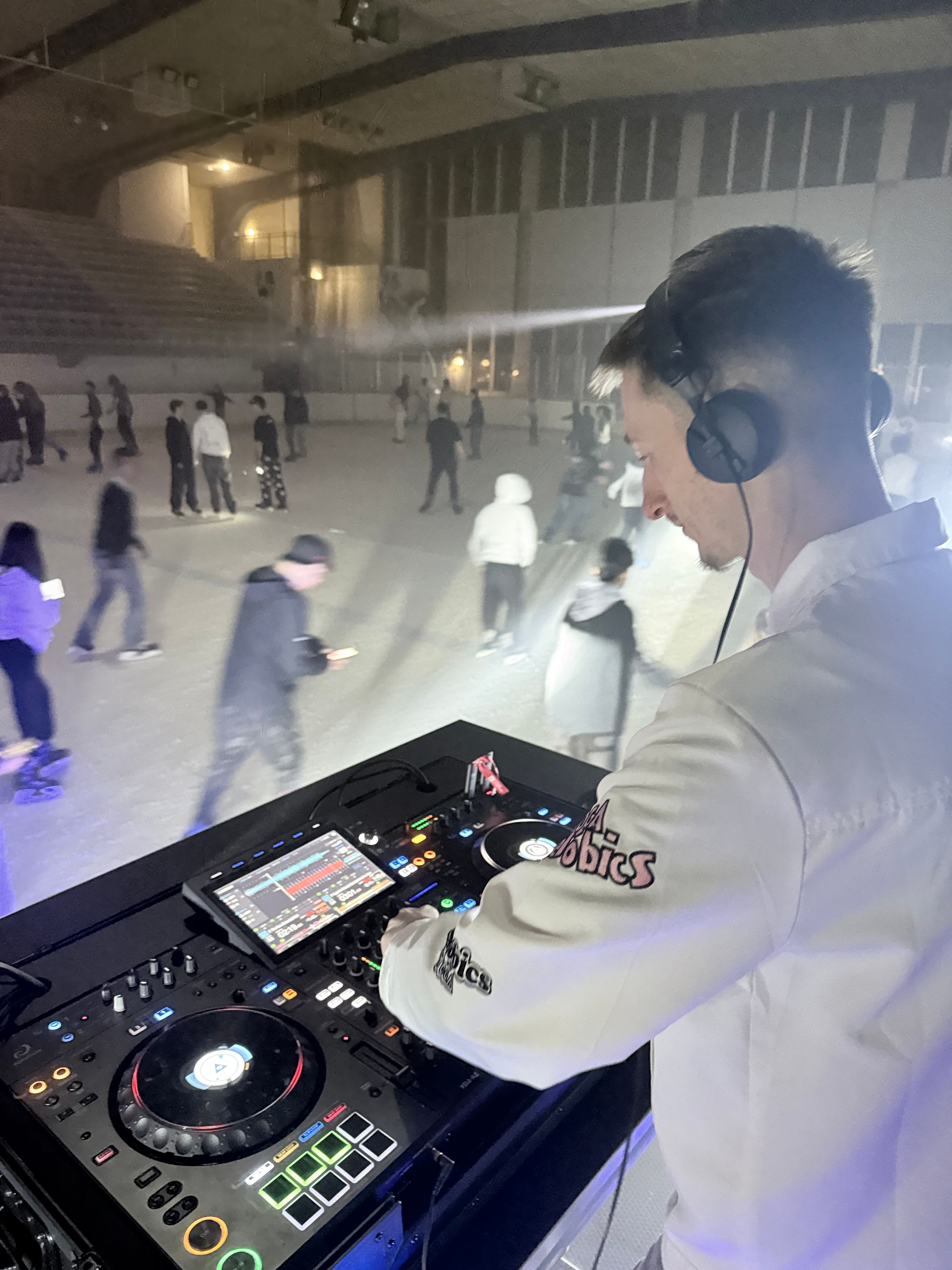 Maxlow, DJ – photo 3
