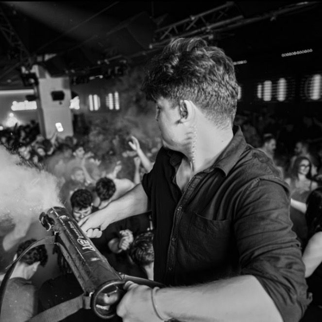AURN., DJ – photo 2