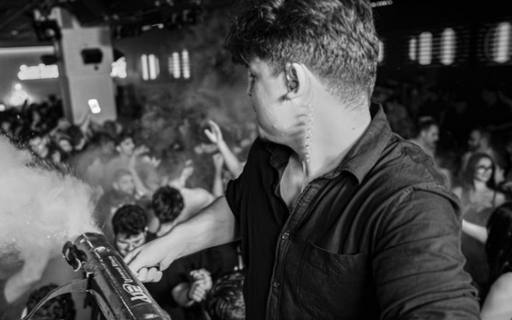AURN., DJ – photo 2